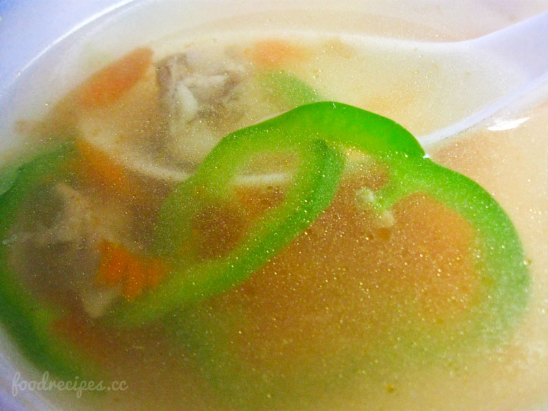 lamb_clear_soup_with_carrot 